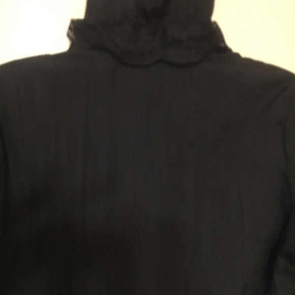 Top - Picture 4 of 4